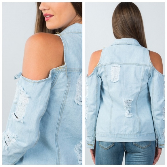 💙Cold Shoulder Distressed Blue Denim Jacket - Picture 2 of 6